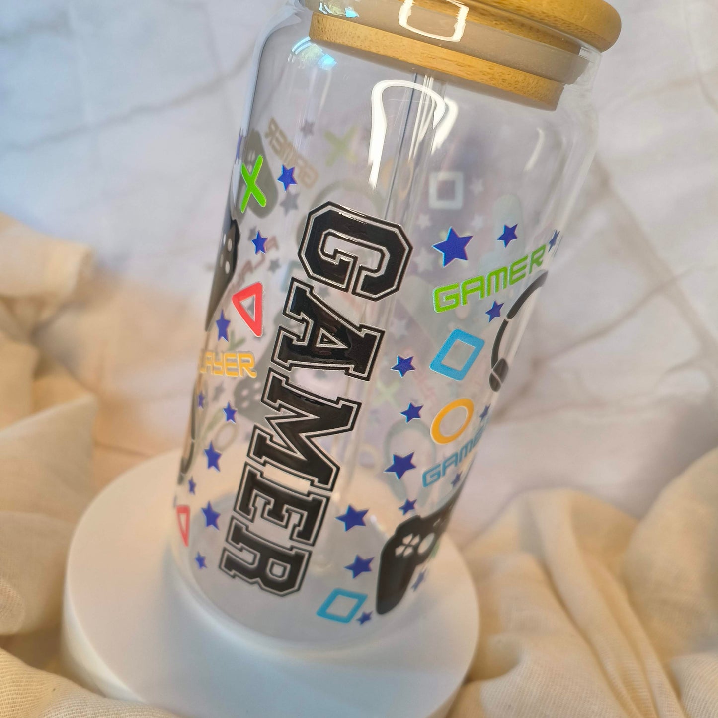 Gamer can glass